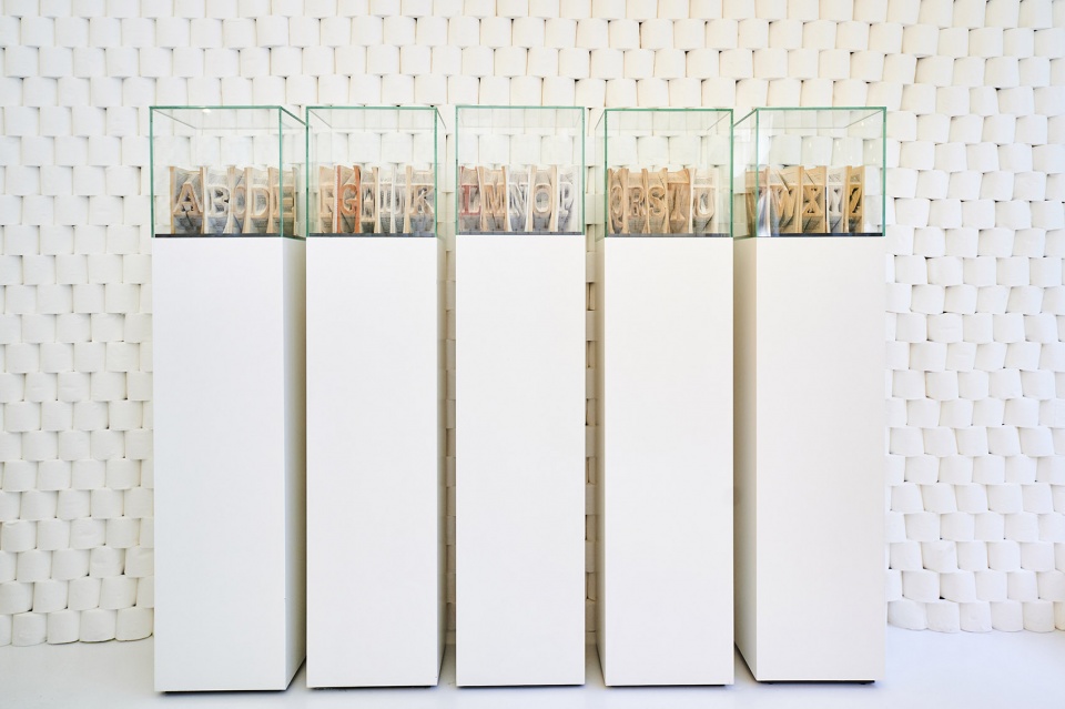 Pop up store studio by Charles Kaisin