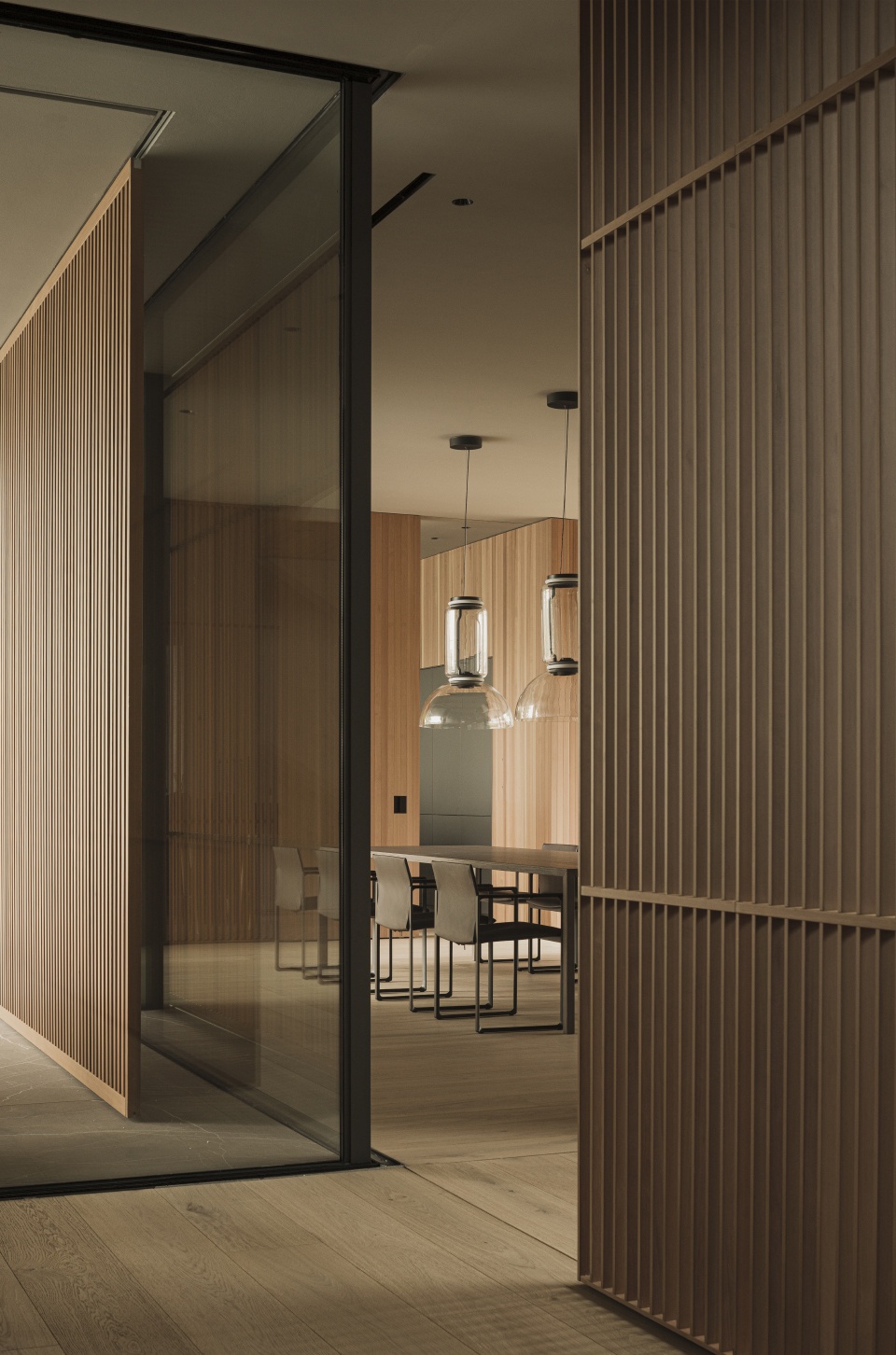 t house by francesc rife studio
