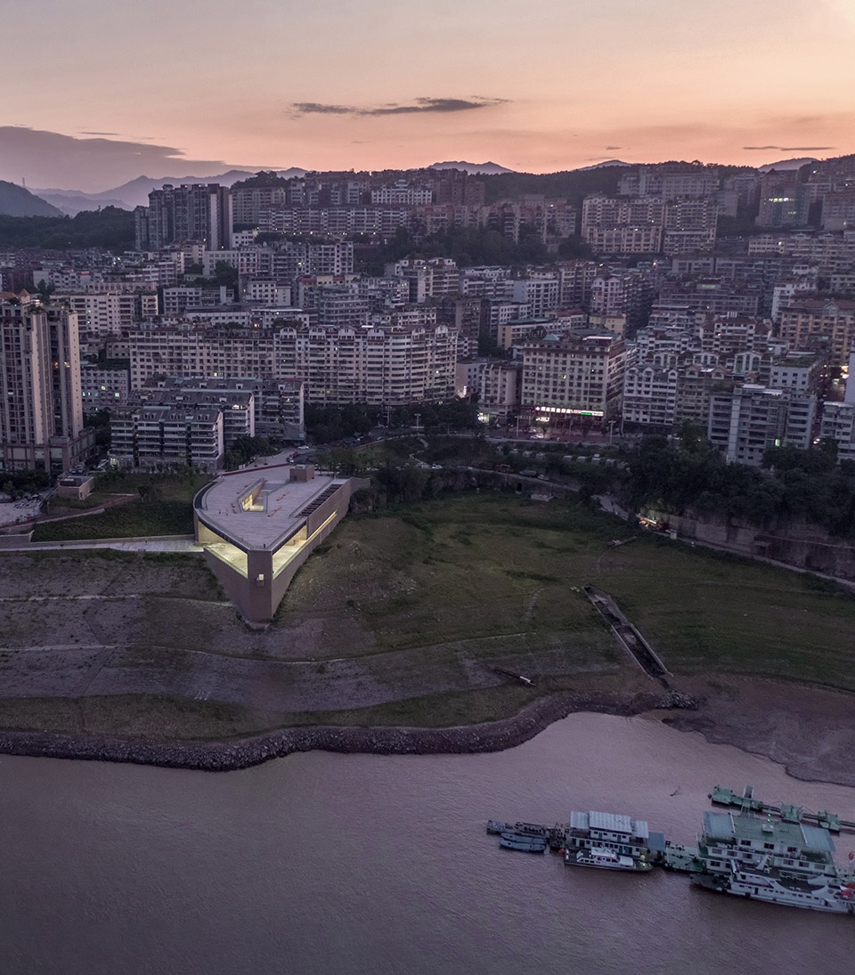 yunyang riverfront visitor center in chongqing china by atelier deshaus