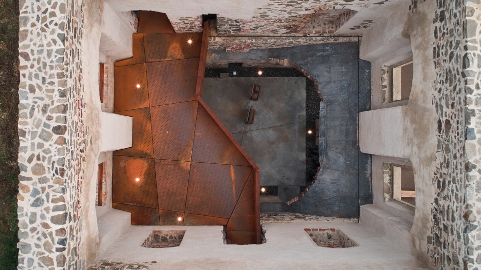 Helfstyn Castle Palace Reconstruction by atelier r