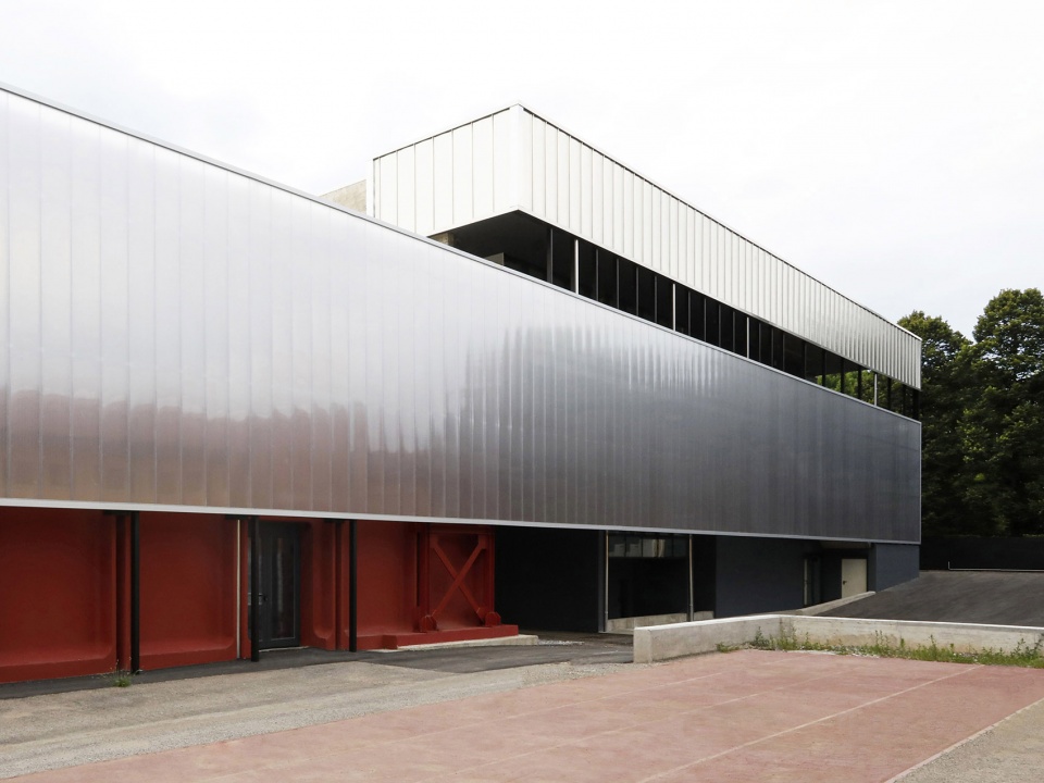 renovation and extension e fermi secondary school by giulia de appolonia