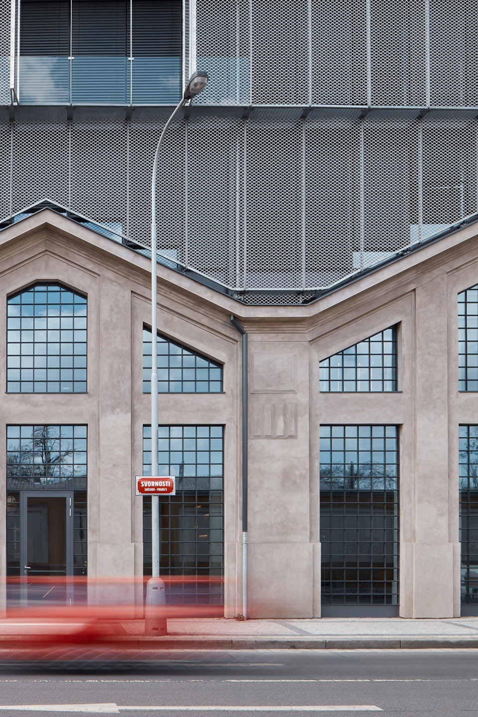 five by qarta archit