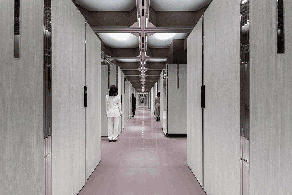 j1m5 boutique china by various associates