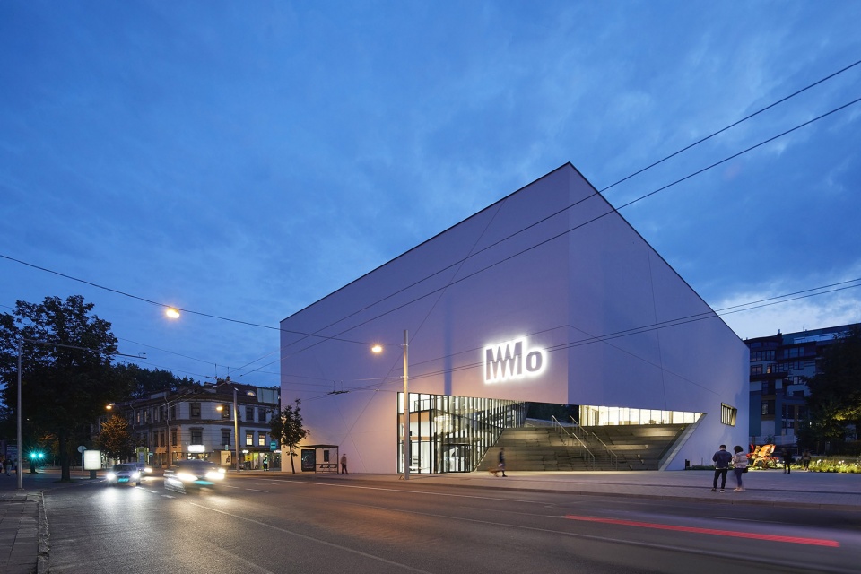 mo modern art museum by studio libeskind