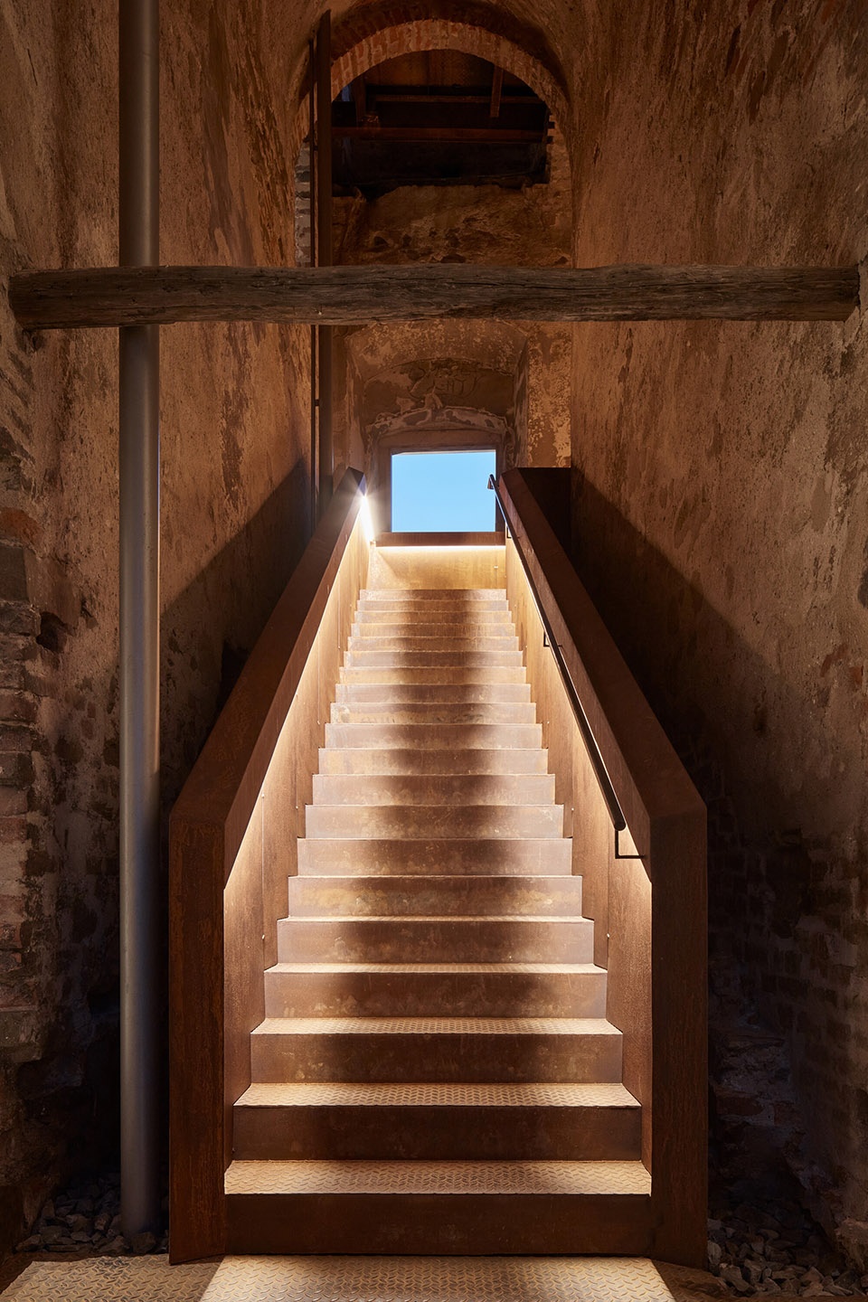 Helfstyn Castle Palace Reconstruction by atelier r