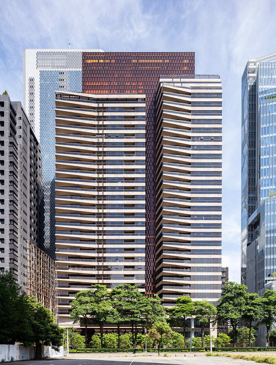 La Bella Vita high rise residential tower by Antonio Citterio Patricia Viel