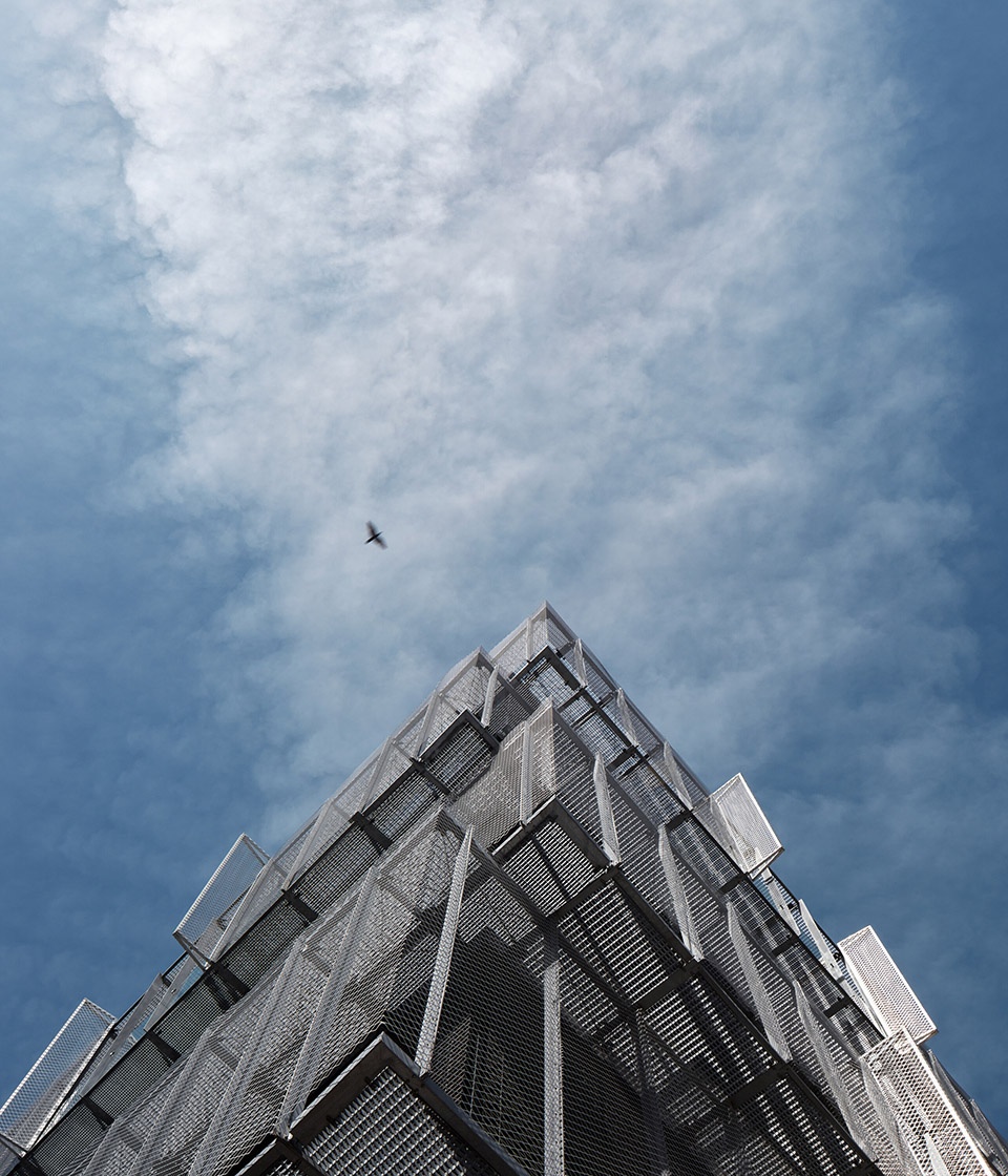 five by qarta archit