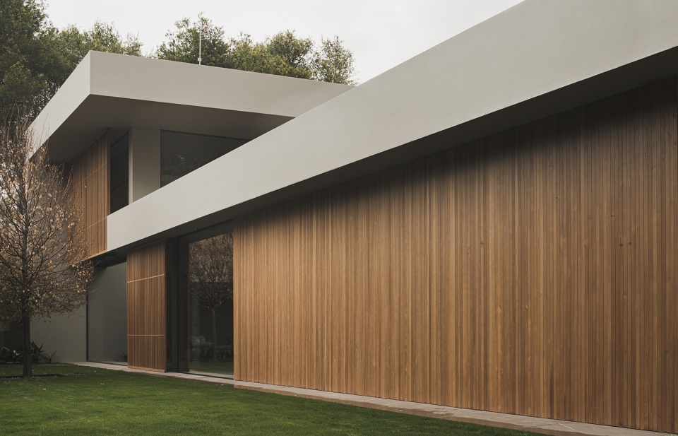 t house by francesc rife studio