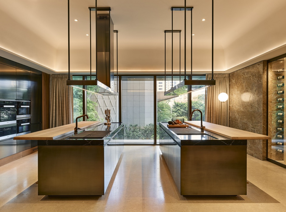 La Bella Vita high rise residential tower by Antonio Citterio Patricia Viel