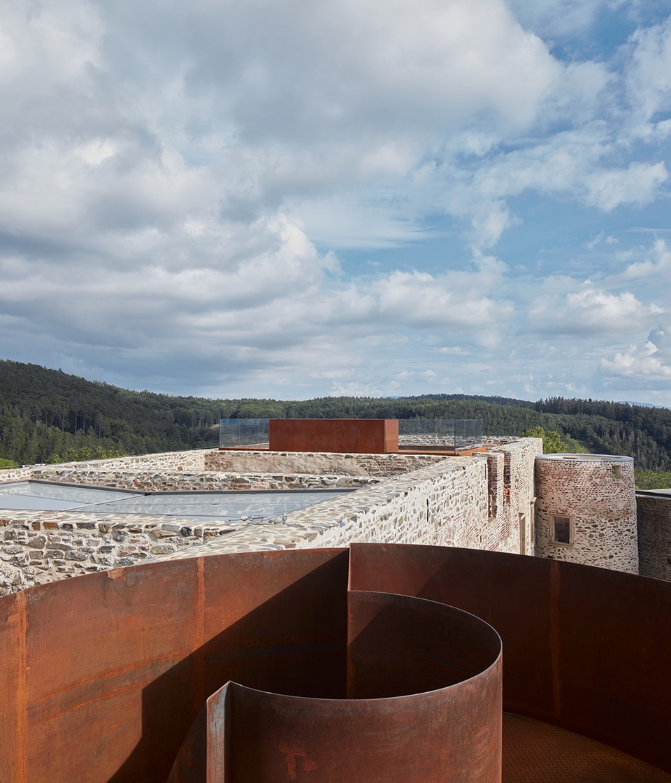 Helfstyn Castle Palace Reconstruction by atelier r