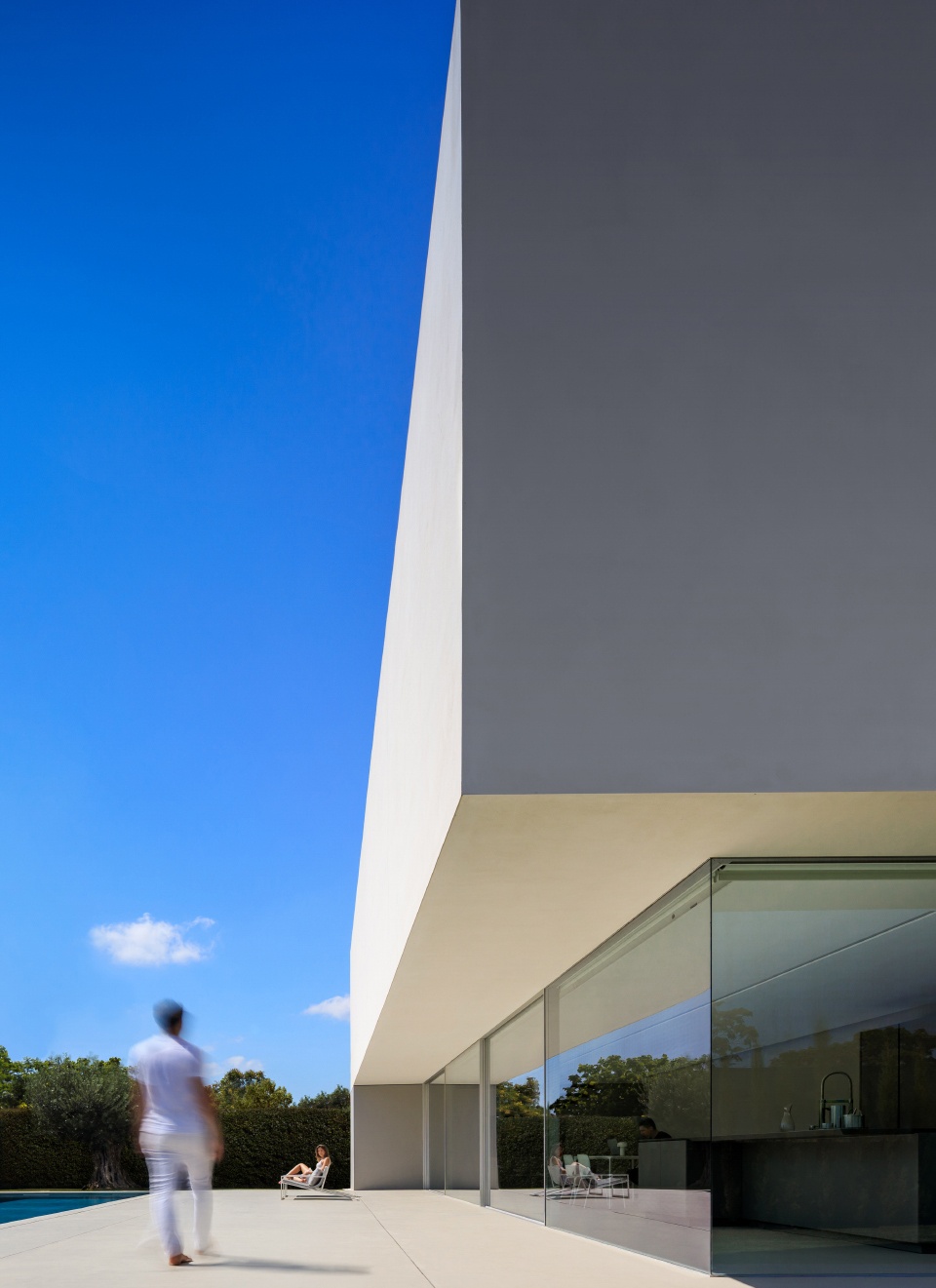 house of the silence by fran silvestre arquitectos 1