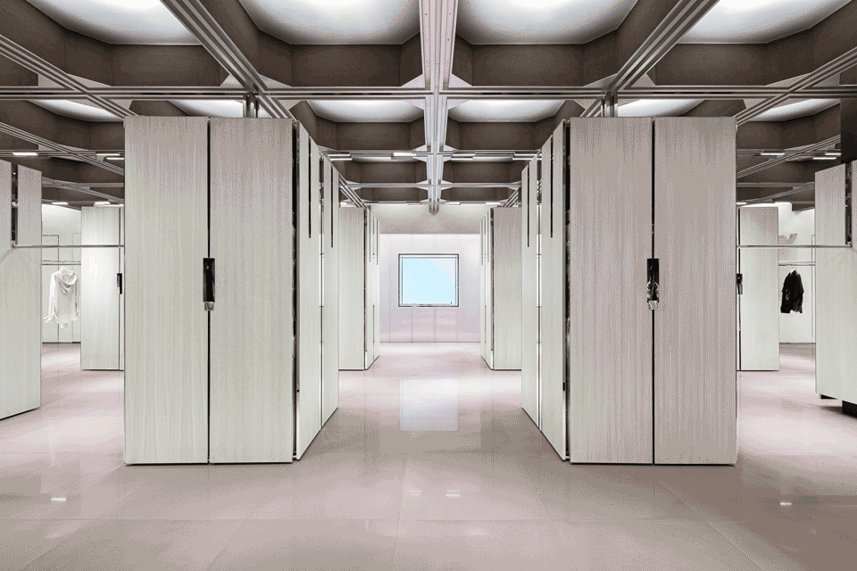 j1m5 boutique china by various associates
