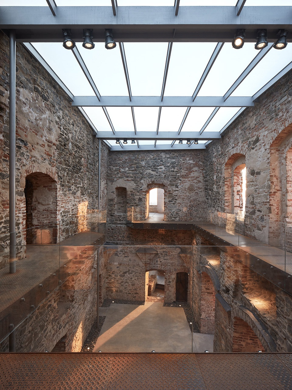Helfstyn Castle Palace Reconstruction by atelier r