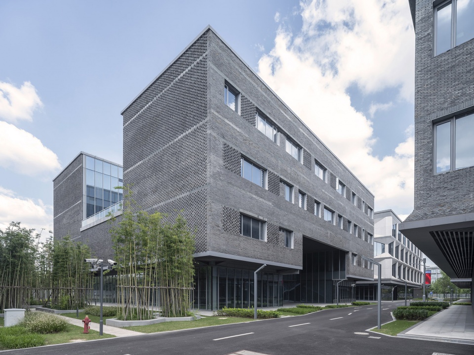 jiading mini block china by atelier fcjz