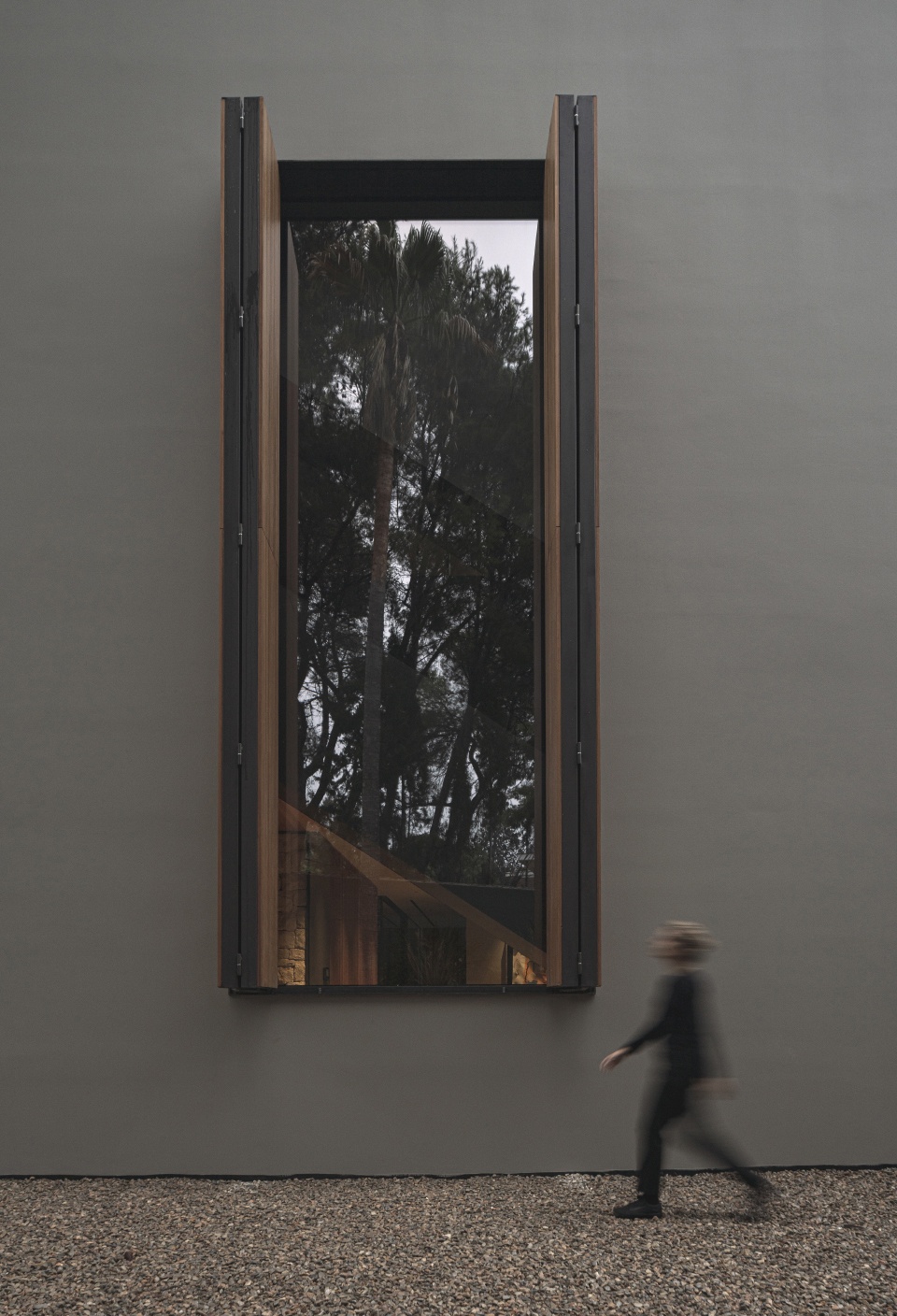 t house by francesc rife studio 1