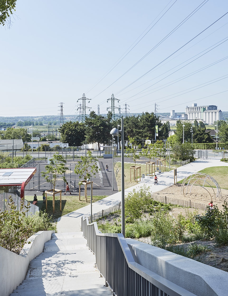 Urban Park In Grand Couronne France Espace Libre