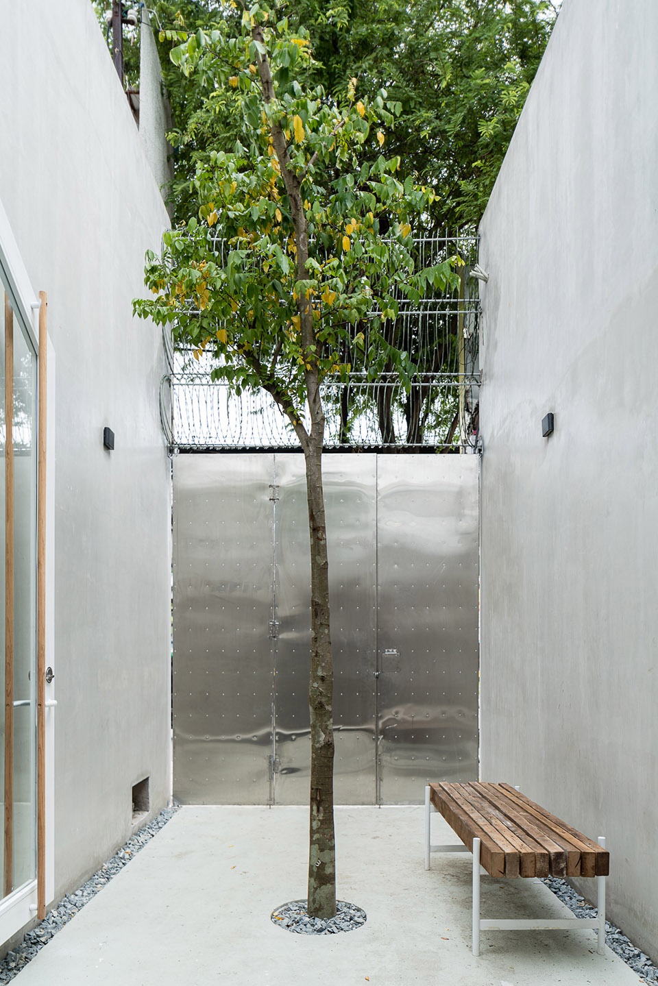 303 HOUSE by SAWADEESIGN 1