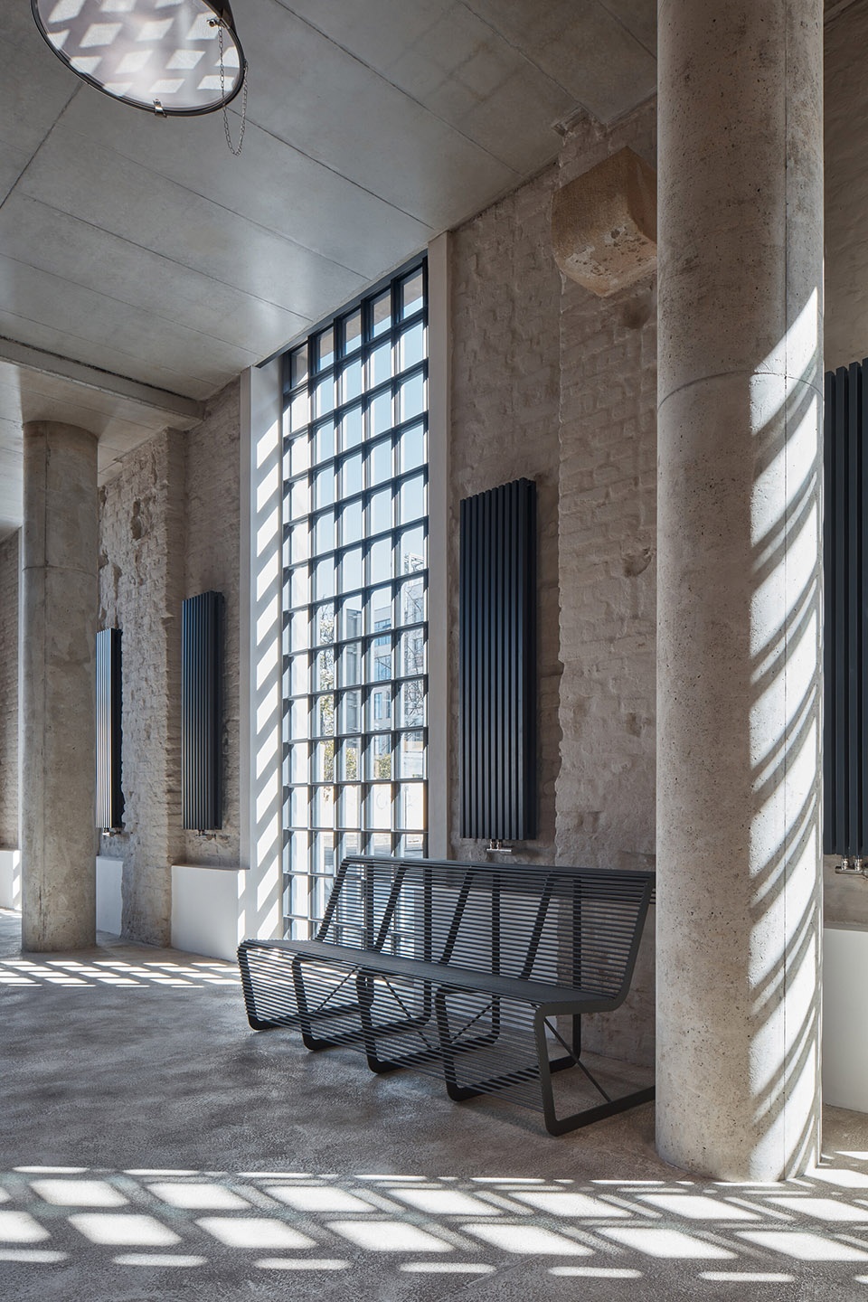 five by qarta archit
