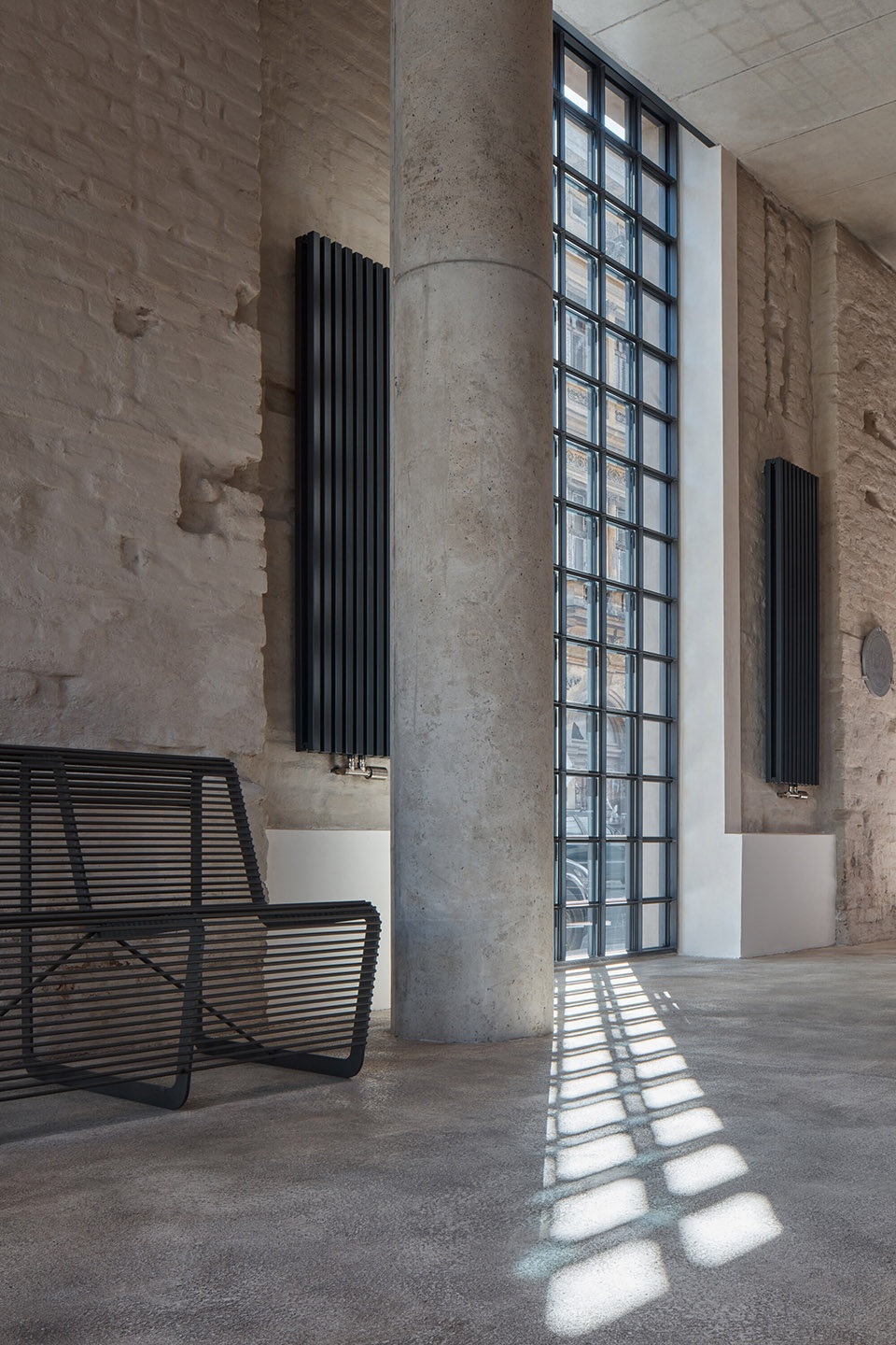 five by qarta archit