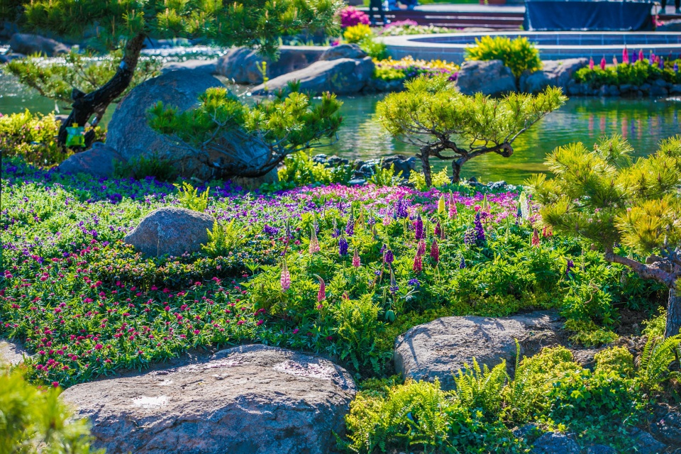 Landscape Reconstruction Design of the Summer Garden on Yanqi Lake Yuanshu