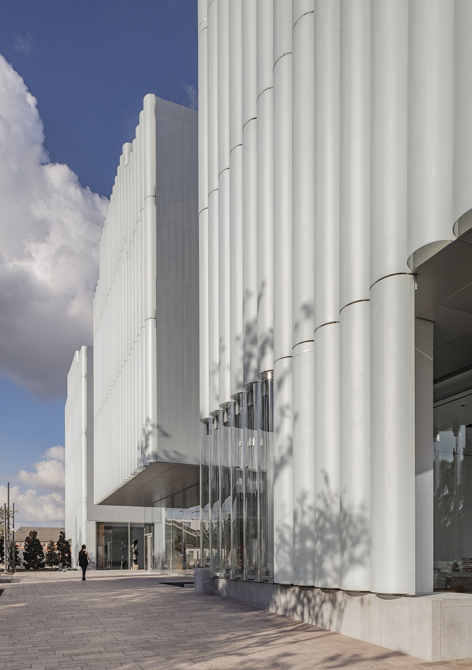Nancy and Rich Kinder Museum Courtesy Steven Holl Architects