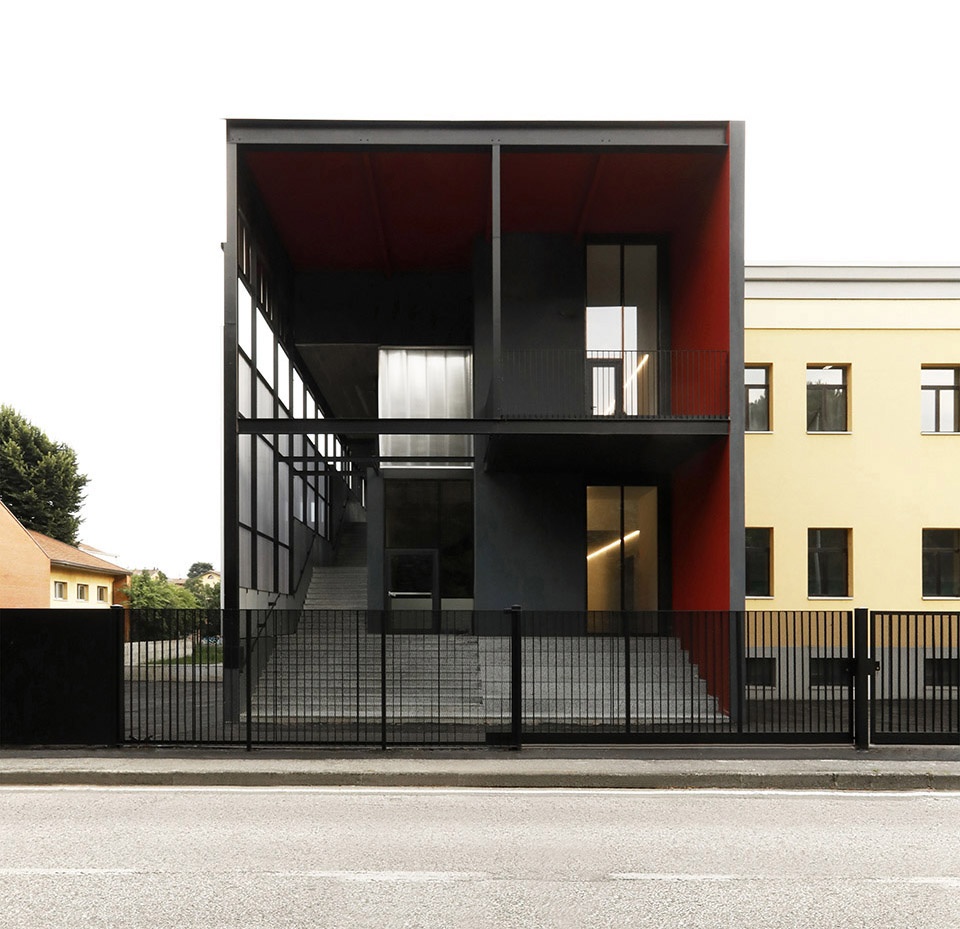 renovation and extension e fermi secondary school by giulia de appolonia