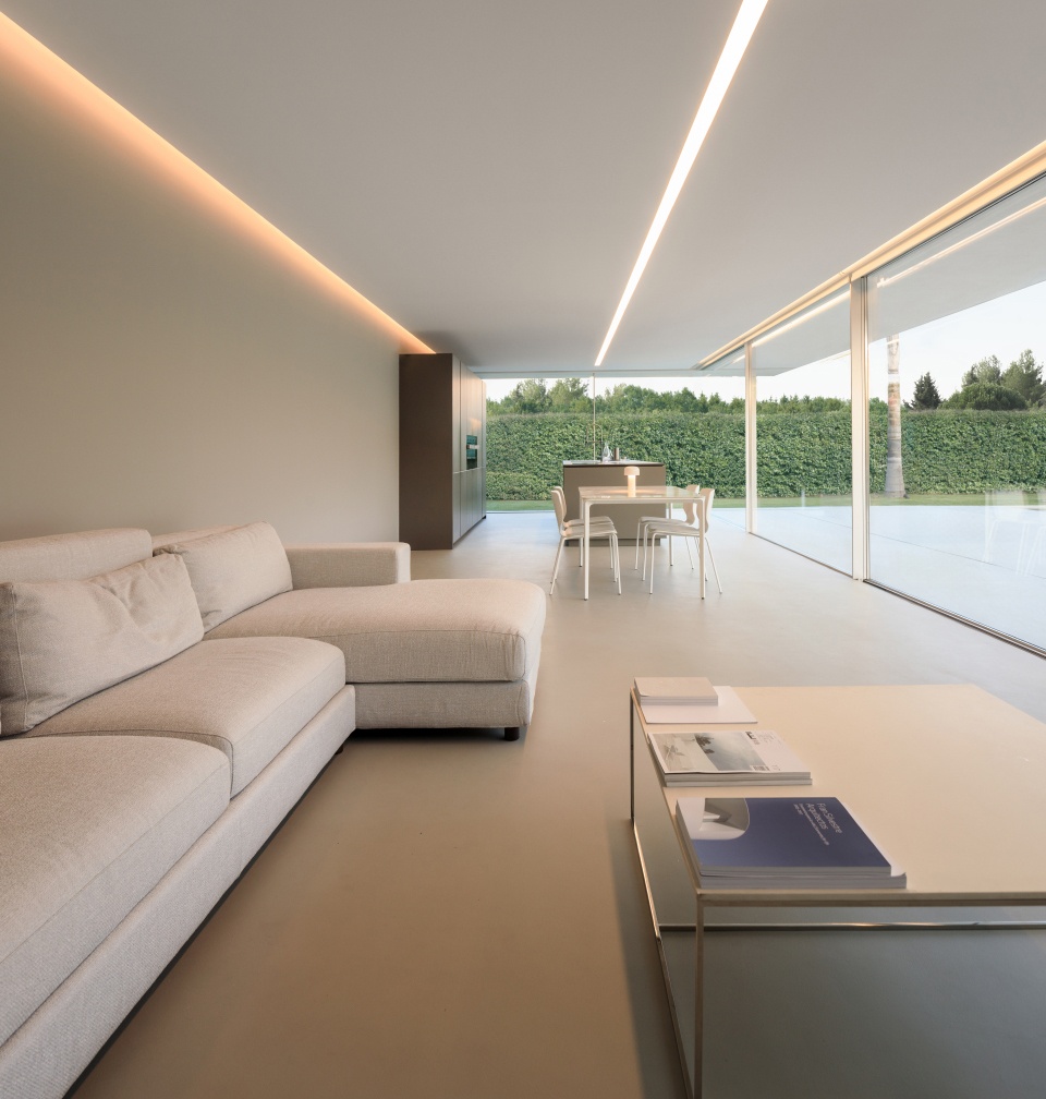 house of the silence by fran silvestre arquitectos 1