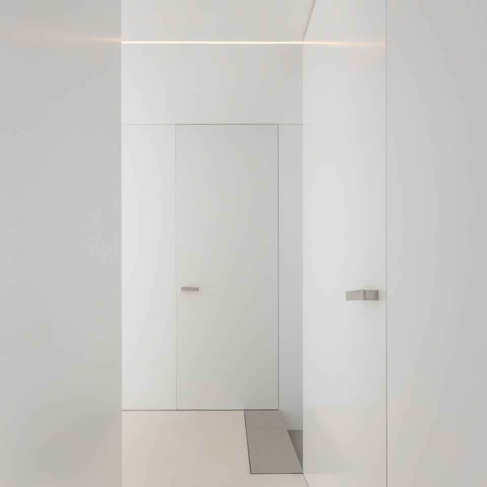 house of the silence by fran silvestre arquitectos