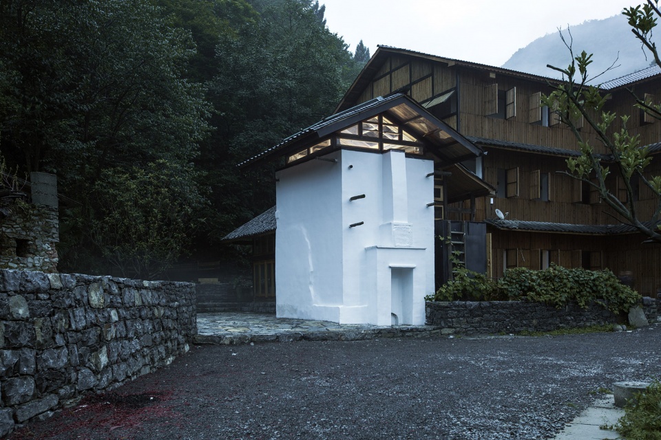 Tabacco Curing Barn Fu Yingbin
