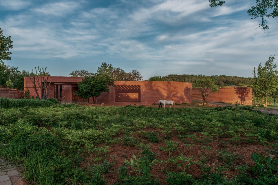 Lizigou Red Brick Ceremonial Hall KEYWORKSRENGARCH