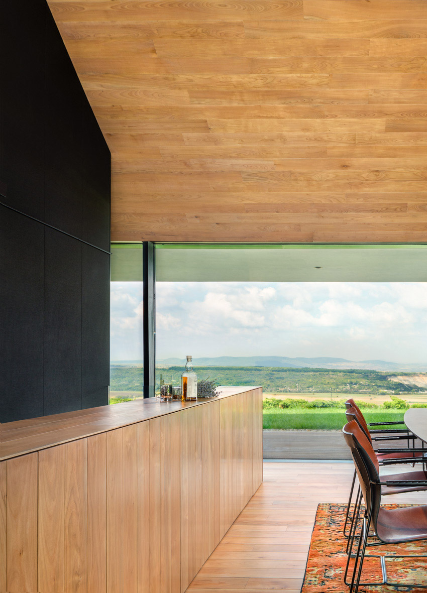 Observation house IO architects