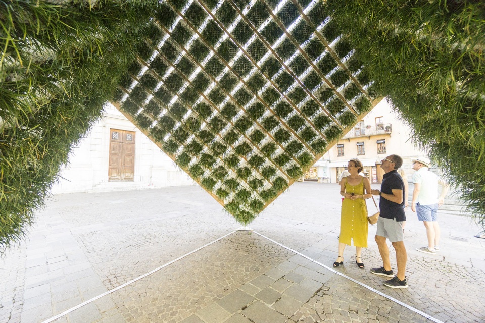 living pavilion new york by behin ha