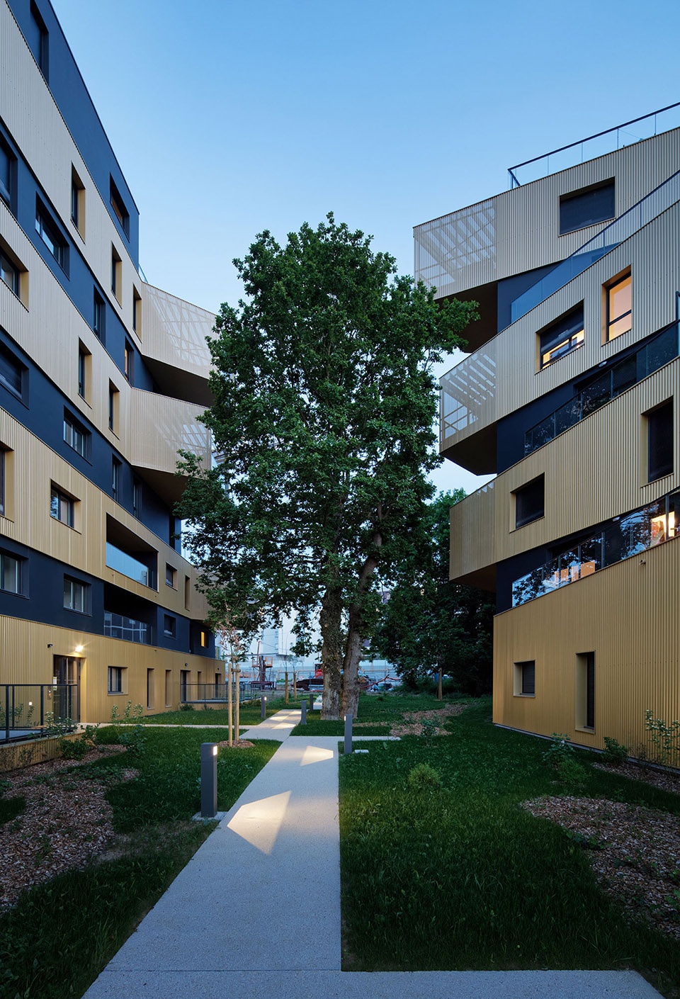 lequatoria rennes by christophe rousselle