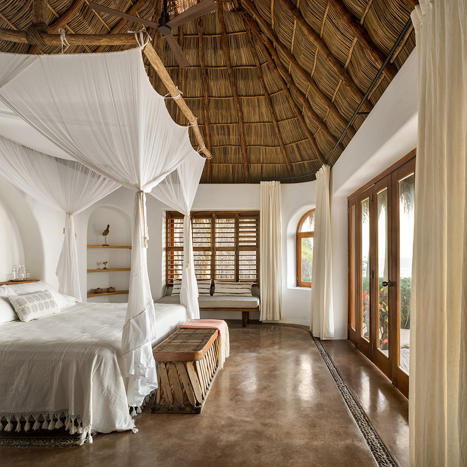villa pelicanos mexico by main office
