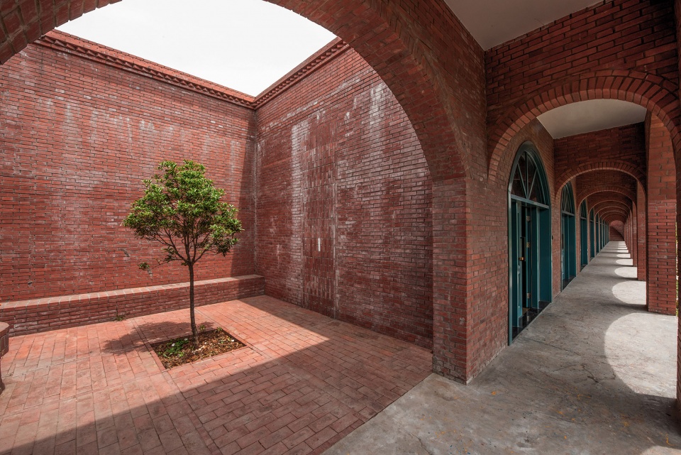 Lizigou Red Brick Ceremonial Hall KEYWORKSRENGARCH