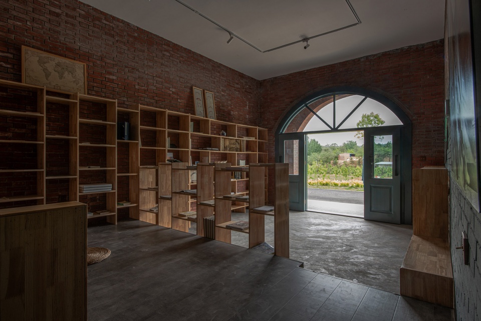 Lizigou Red Brick Ceremonial Hall KEYWORKSRENGARCH
