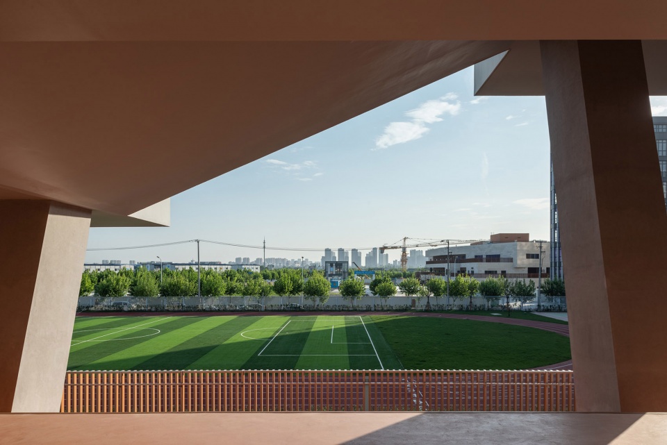 The New Bund School of No.2 Secondary School of East China Normal University Atelier Z DPLUS