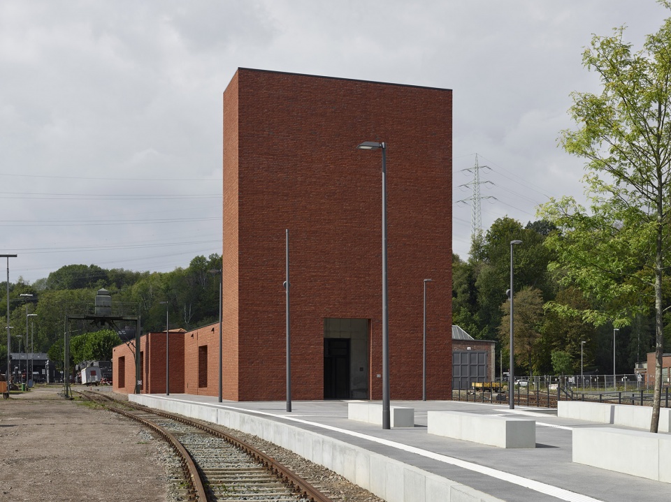 railway museum bochum by max dudler
