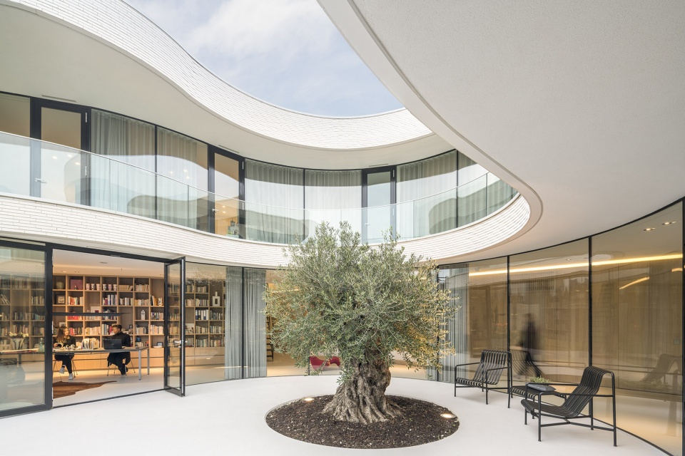 gooood interview mvrdv