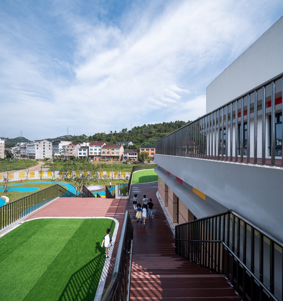Sanmen Jiantiao Dafu Kindergarten Think Logic Design Group