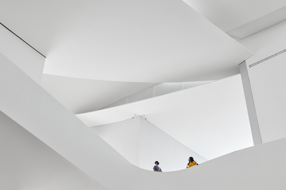 Nancy and Rich Kinder Museum Courtesy Steven Holl Architects