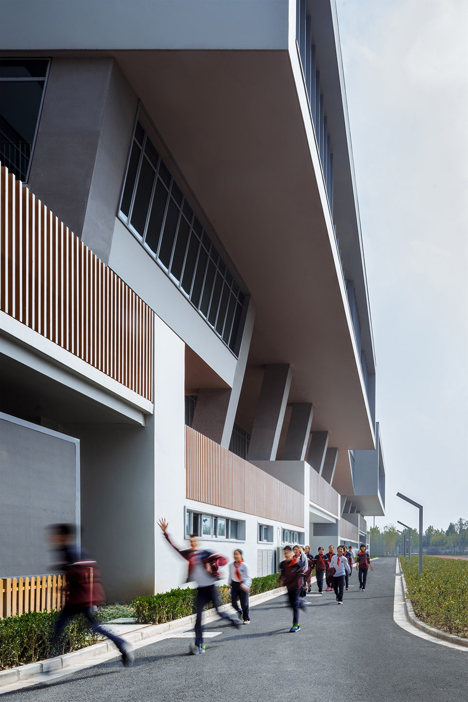 The New Bund School of No.2 Secondary School of East China Normal University Atelier Z DPLUS