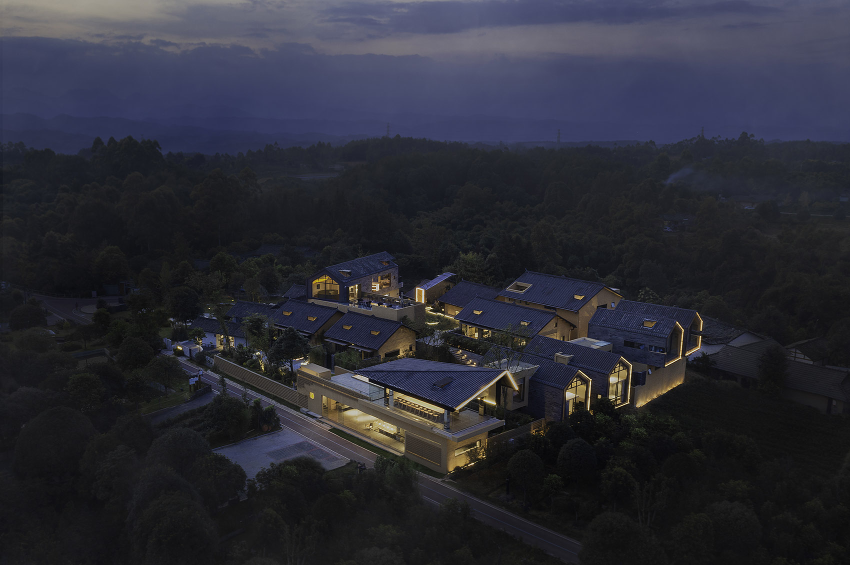 Pretty lodges built in mountains layering courtyard China by CC ARCHITECTURE SPACE