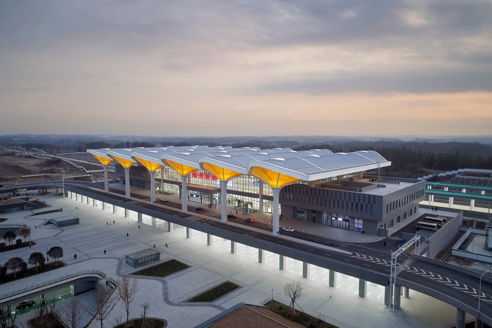 suizhou south railway station china by csadi