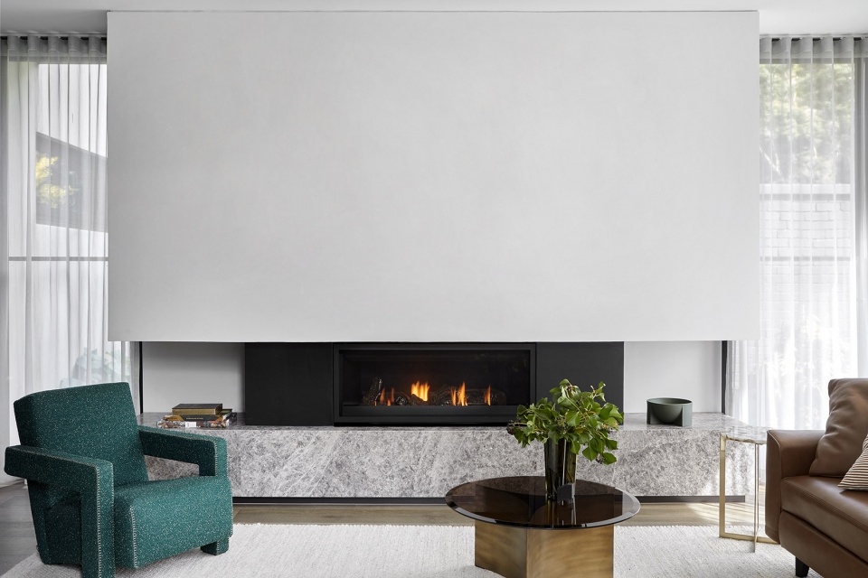 Elwood Residence by Adele Bates