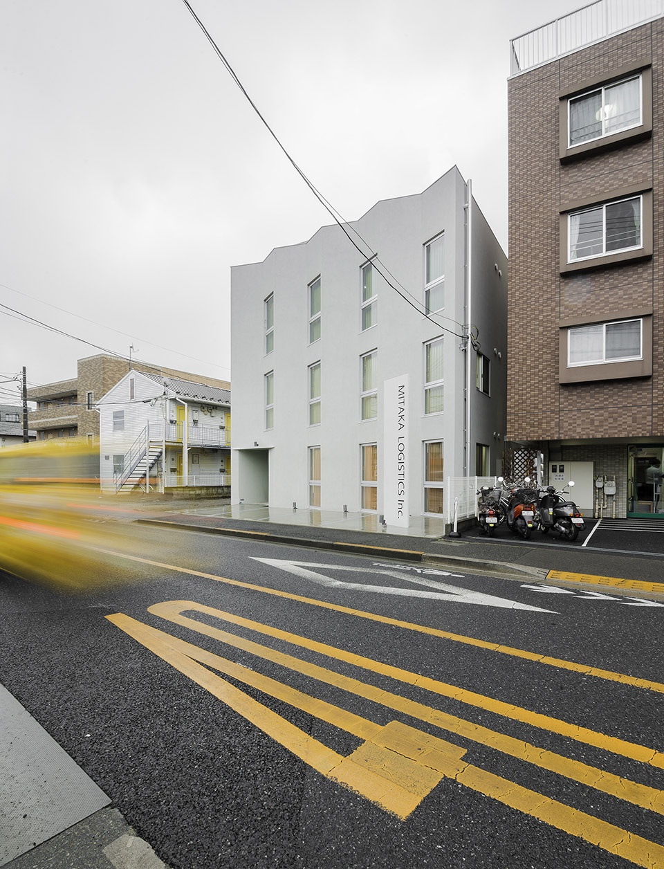 MH office by Gendai Sekkei co ltd