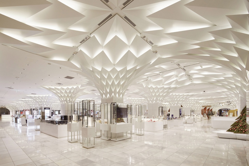 Nihombashi Mitsukoshi Main Store by Kengo Kuma and Associates
