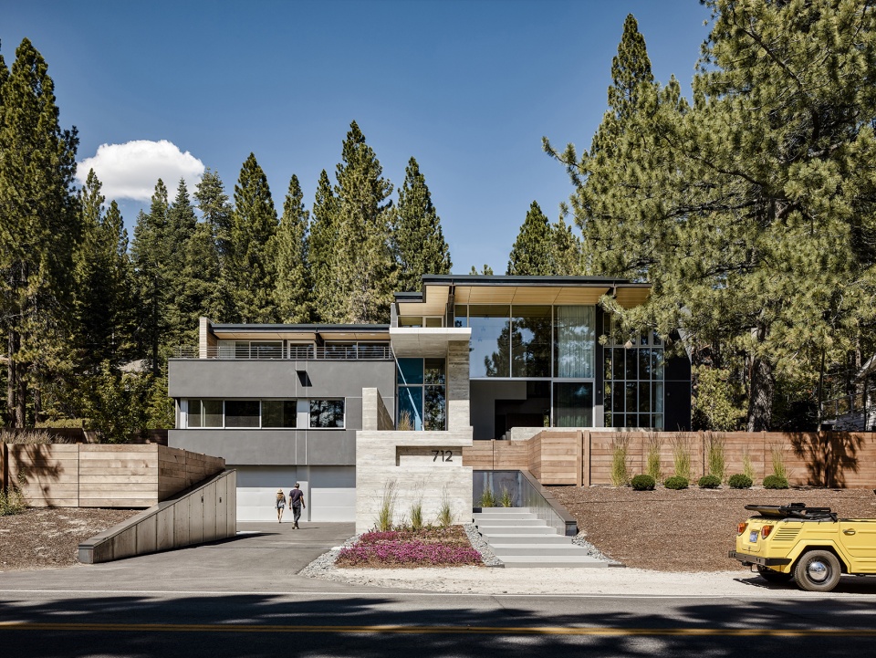 burnt cedar by faulkner architects