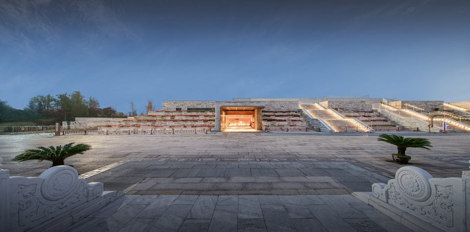 Xinghan Theatrical Platform China by DUS Studio