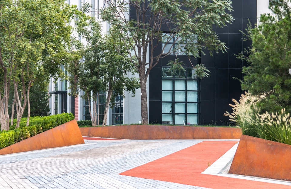 jinyu intelligent smart manufacturing factory by atlas